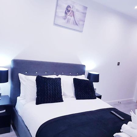 Z Home Apartments Лестер Екстер'єр фото