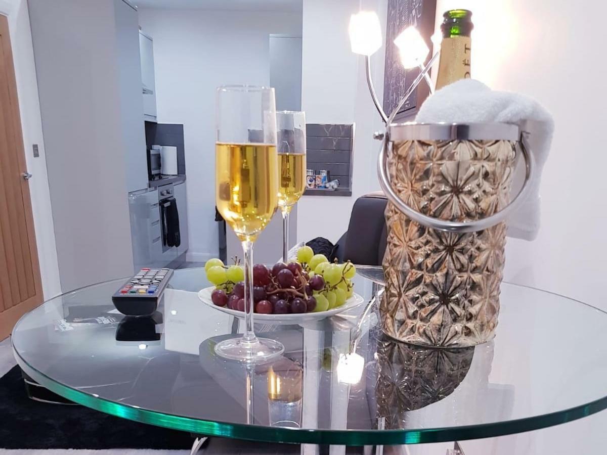 Z Home Apartments Лестер Екстер'єр фото