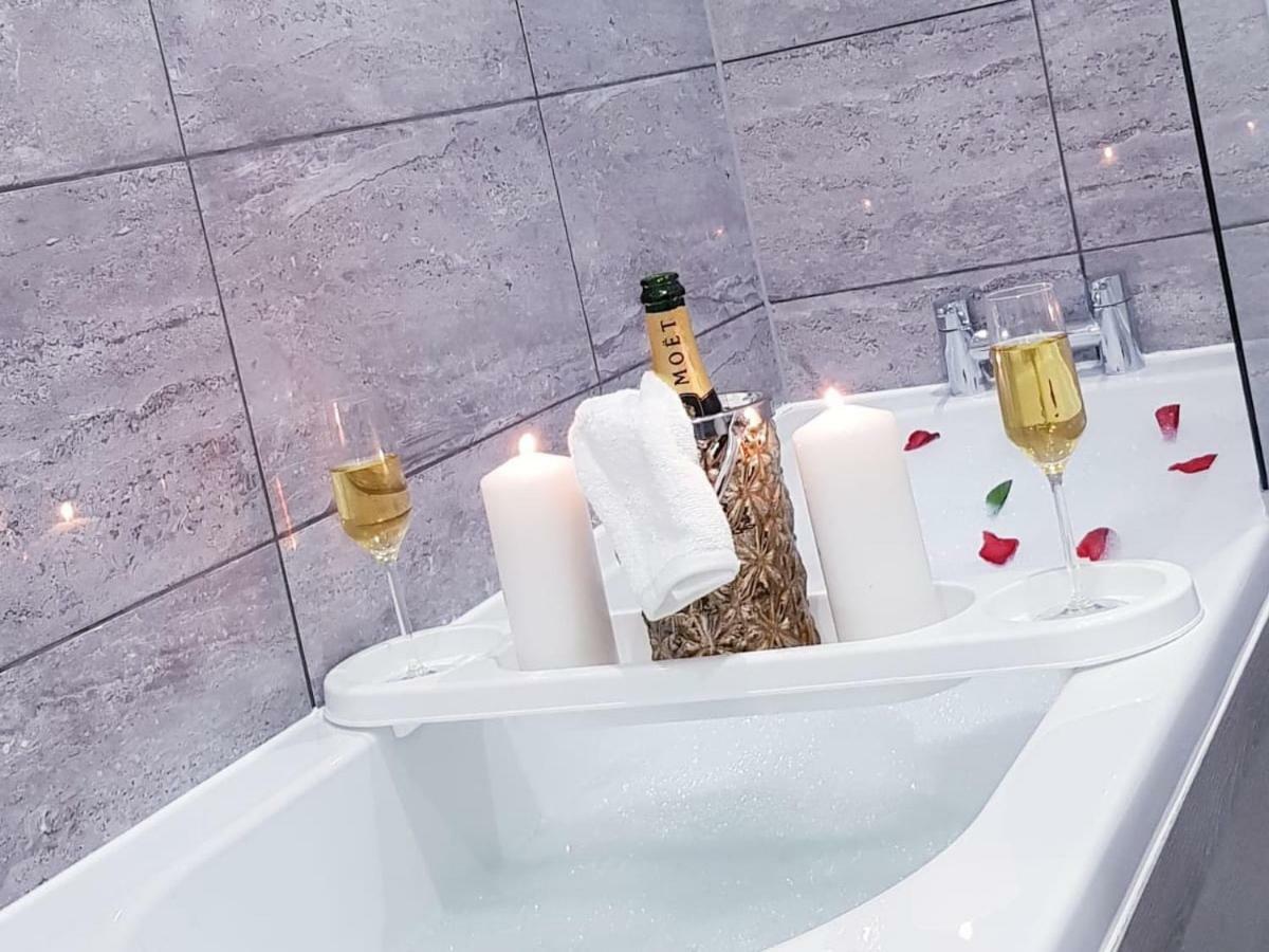 Z Home Apartments Лестер Екстер'єр фото