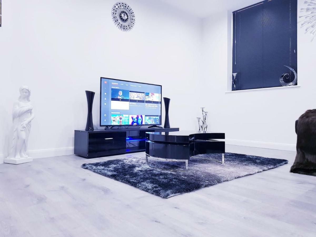 Z Home Apartments Лестер Екстер'єр фото